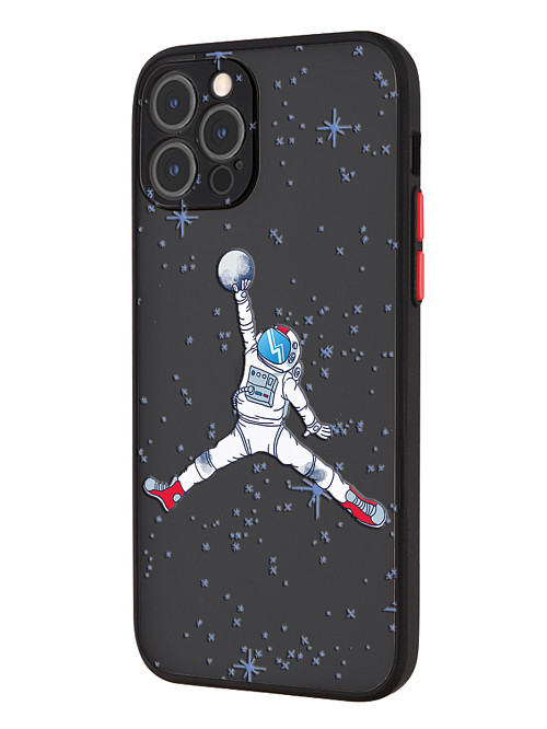 Противоударный чехол для Apple iPhone 12 Pro "Космический баскетбол"