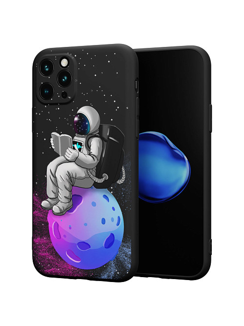 Силиконовый чехол для Apple iPhone 11 Pro "Космонавт с книгой"